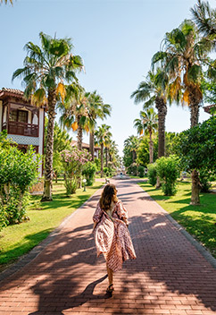 alibey-hotels-resort-otellerimiz-center-card5.jpg?