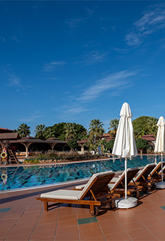 alibey-club-manavgat-ana-havuz-banner.jpg?