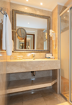 Alibey_Club_Park_Superior_Aile-Odalarimiz_Banner-Desktop_1.jpg?