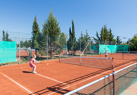 alibey-hotels-tenis-okulu-1.jpg